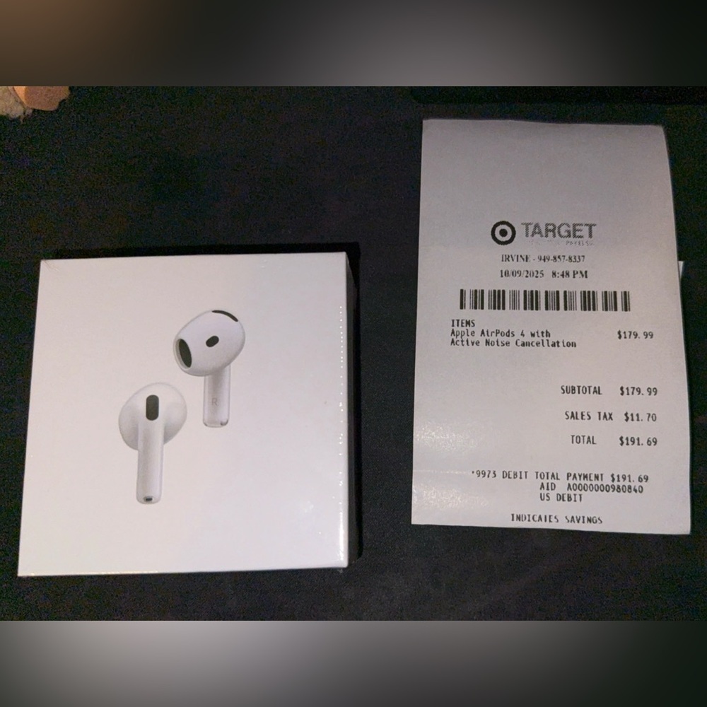Apple AirPods 4 - Sleek White Design